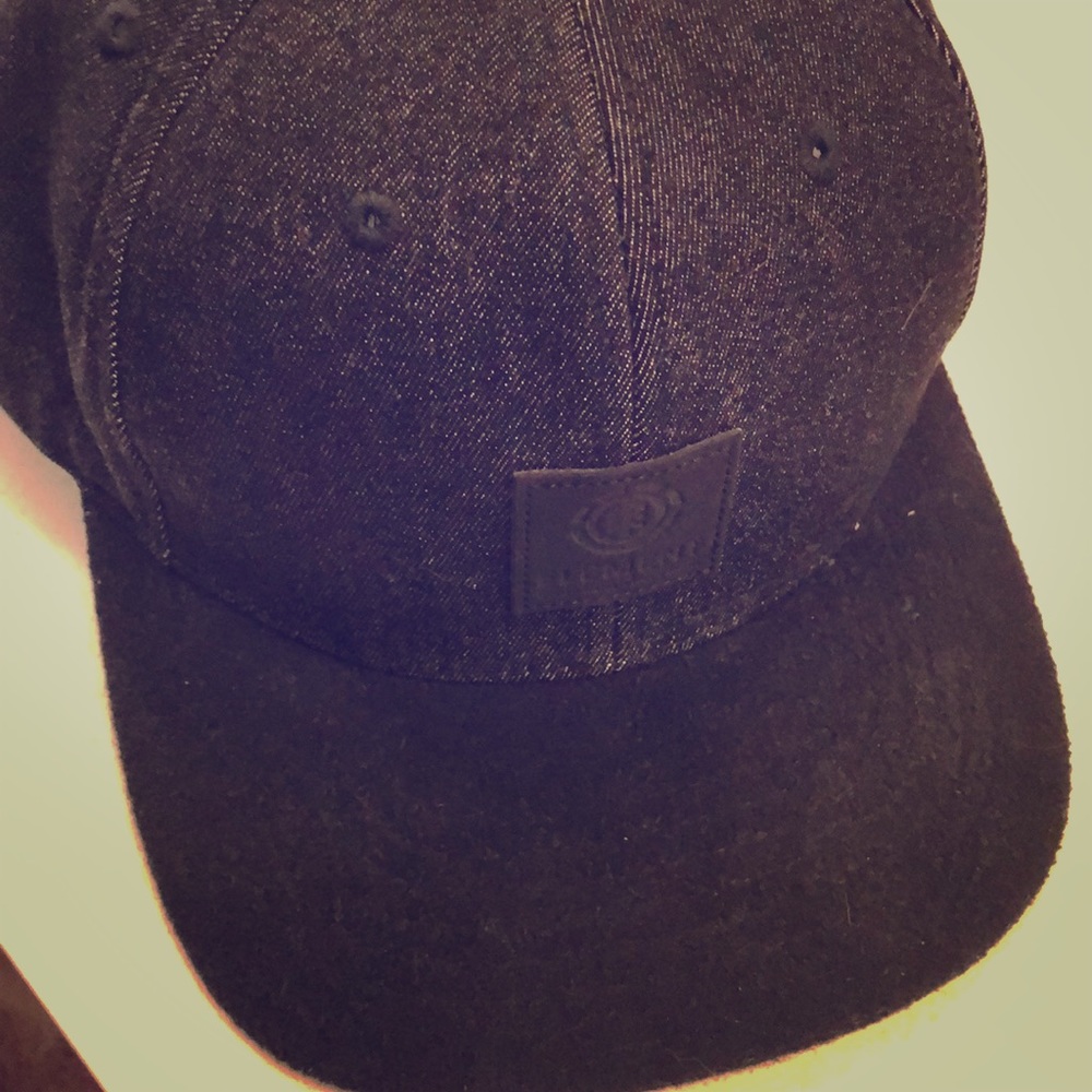 Element hat